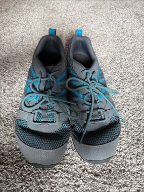 Merrell Sneakers with Teal Accents